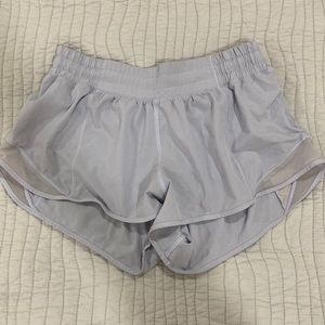Lululemon like new never worn pale plum color shorts size tall 6